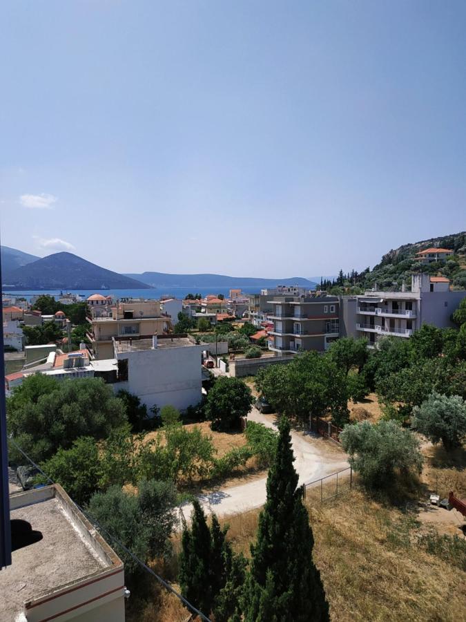 Maria Guesthouse Aliveri Bagian luar foto
