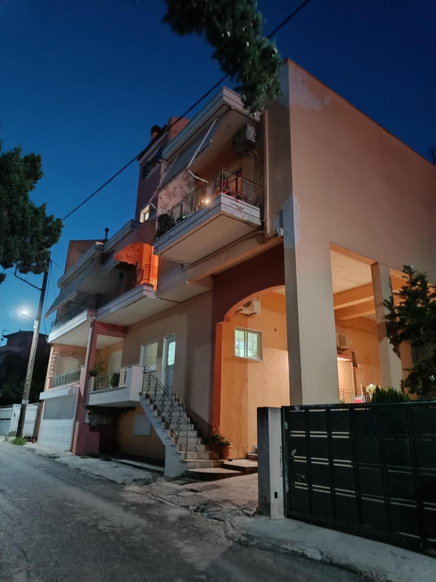 Maria Guesthouse Aliveri Ruang foto