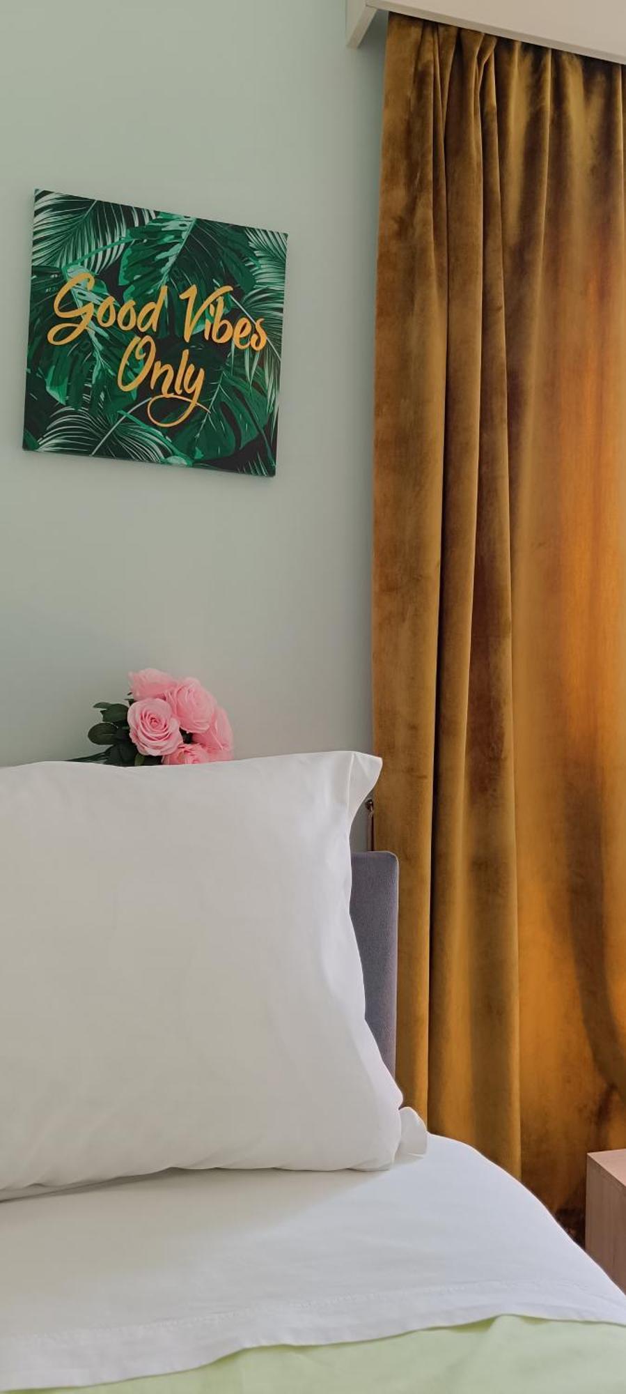 Maria Guesthouse Aliveri Ruang foto
